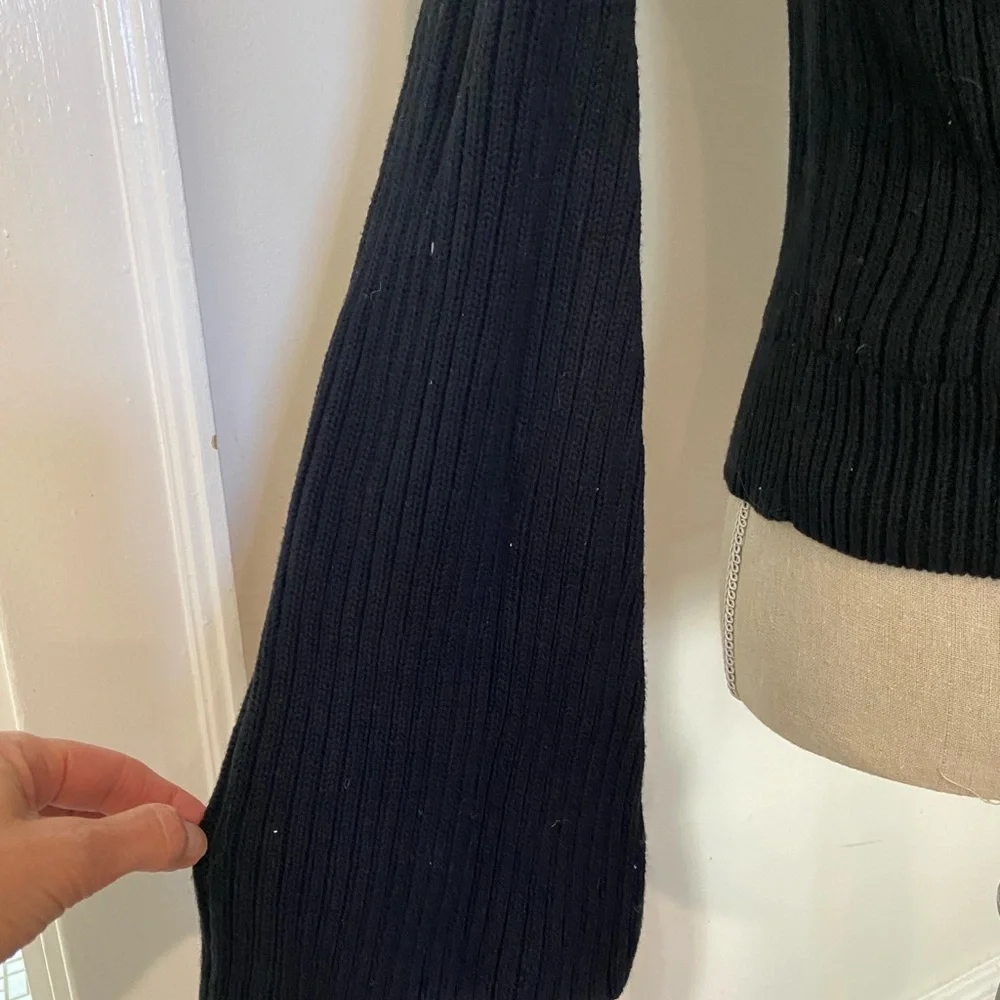 ENDLESS ROSE black sweater. - Picture 3 of 5